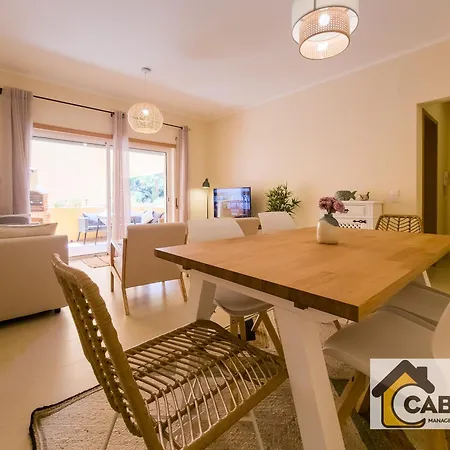 Royal Pool T2 By Yha *