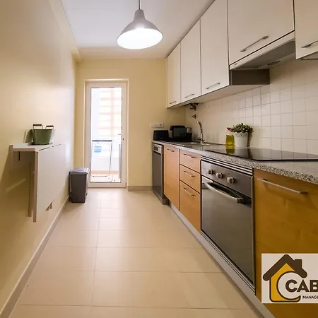 Appartamento Royal Pool T2 By Yha Conceição